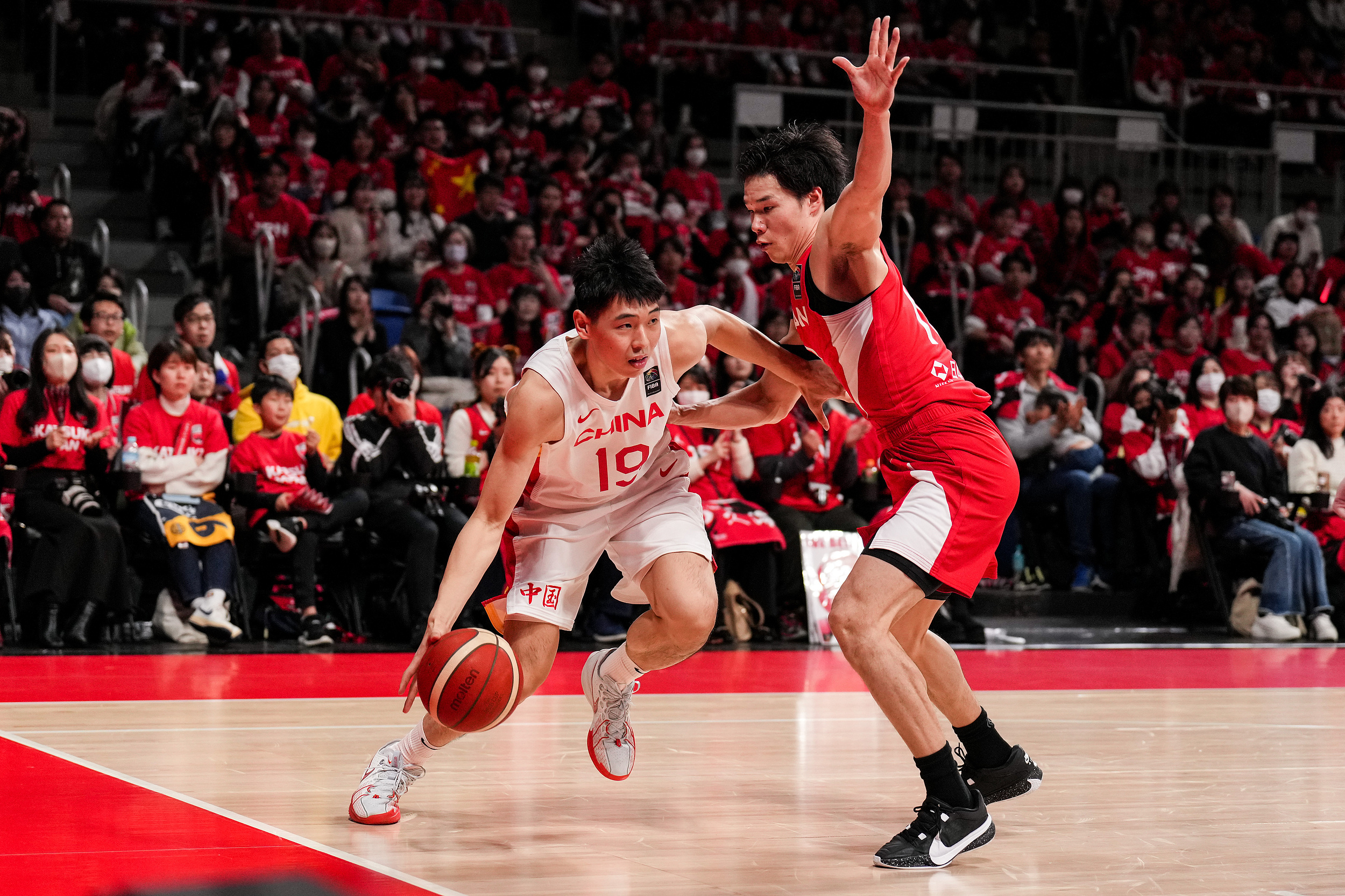 详细阅读:中国球员(中国球员在nba的有谁) 中国球员(中国球员在nba的有谁)